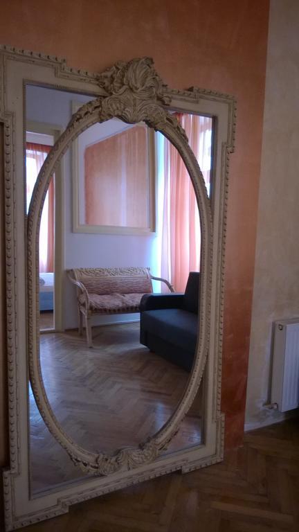 M Central Apartments Kluž Pokoj fotografie
